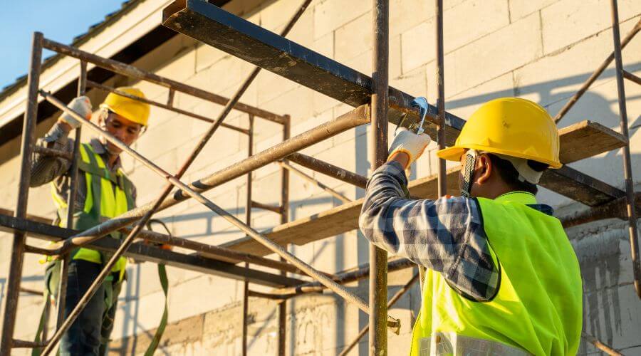Professional gutter cleaning in Greencastle, PA